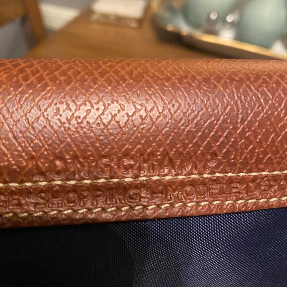 Longchamp Le Pliage Foldable Tote Bag in Navy Blue. - Picture 9 of 15